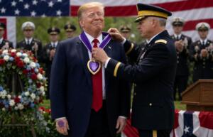 Trump Awards Himself Presidential Purple Hand Medal For Injuries Sustained During Meet and Greets